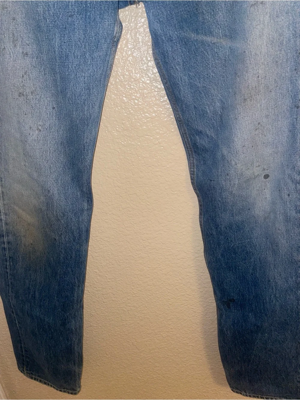 Levi's 501 Men's Straight Jeans in Medium Blue